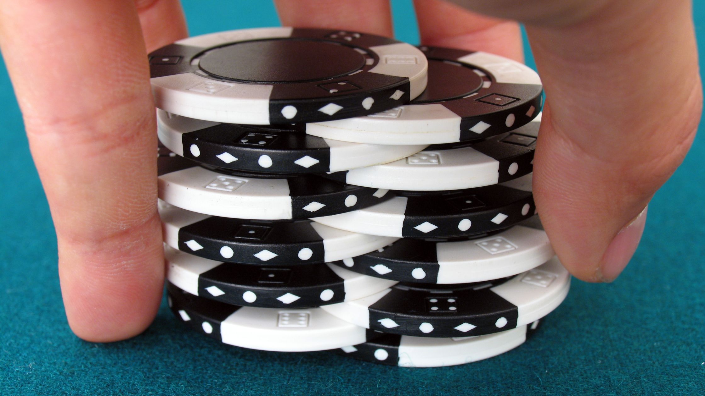 coolest chips tricks poker, chips shuffle